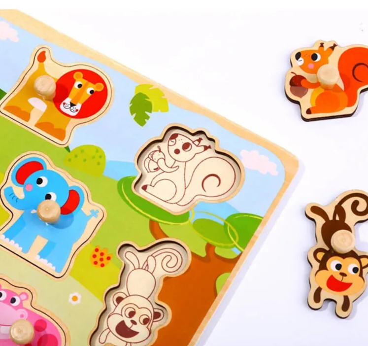 TookyToy - Wooden Peg Puzzle - Animals