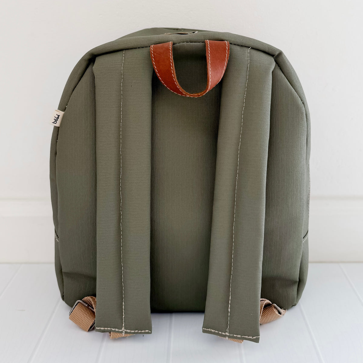 Les Petits Compagnons: Leather Backpacks