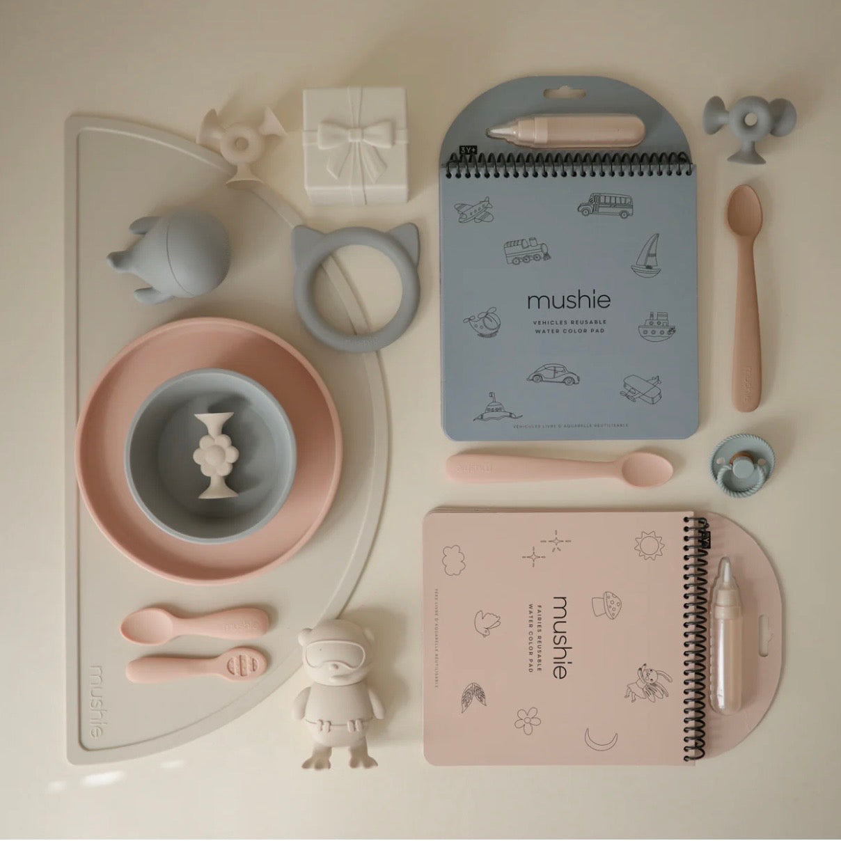 Mushie Reusable Water Color Pad