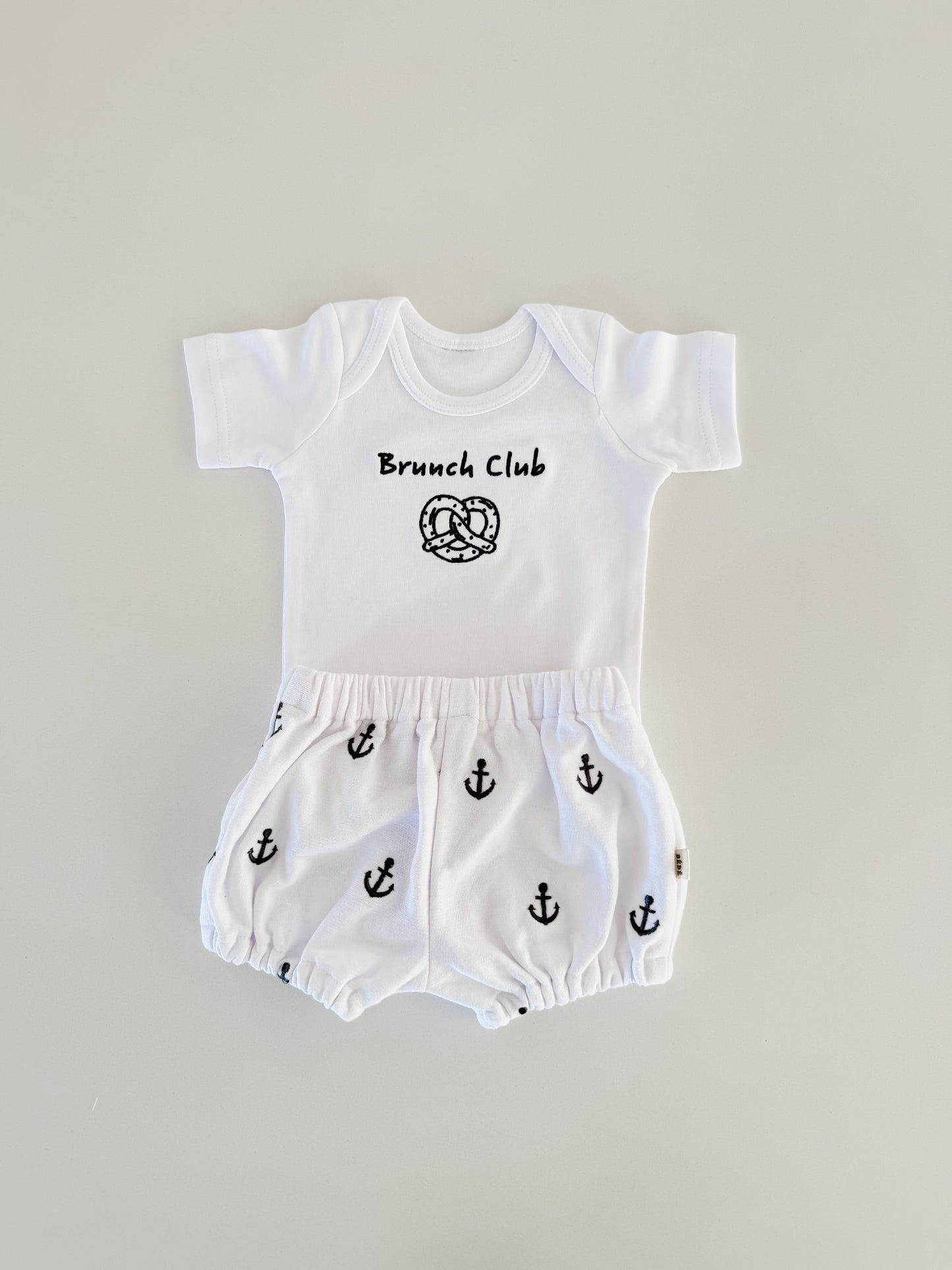 Bébé Babygrows - Short Sleeve