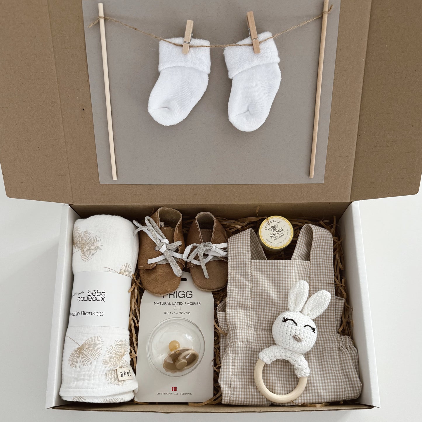 GINGHAM GIFT BOX: One of a kind