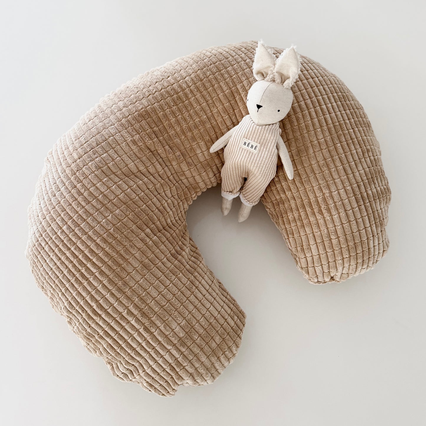 Luxe Bébé Nursing Pillow