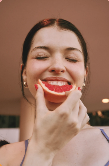 SIP Daily Electrolyte & Vitamin Sachets: Grape Fruit Glow