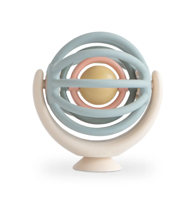Mushie Suction Spinner Ball