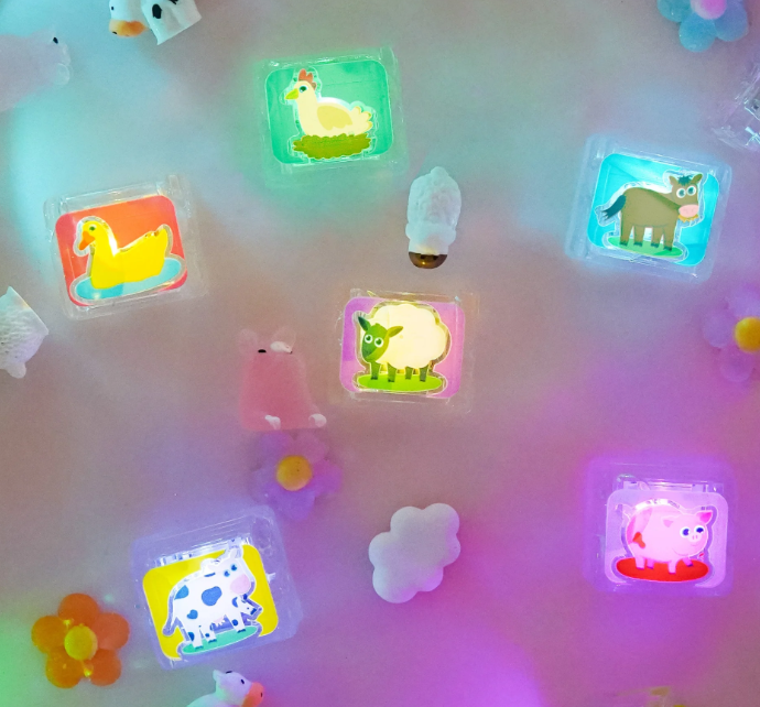 Glo Pals - Water Activated Light-Up Sensory Toys - Farm (6) PRE-ORDER