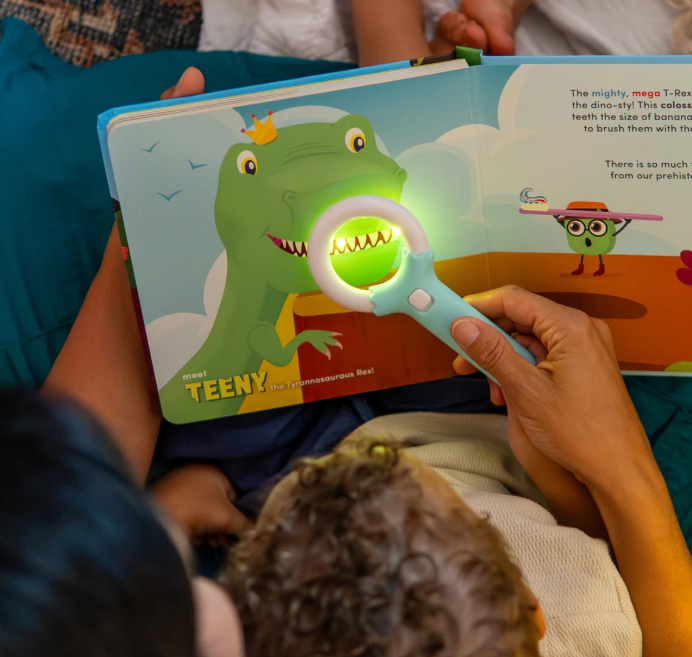 Glo Pals - Light-Up Library - Pippa's Prehistoric Pals PRE-ORDER