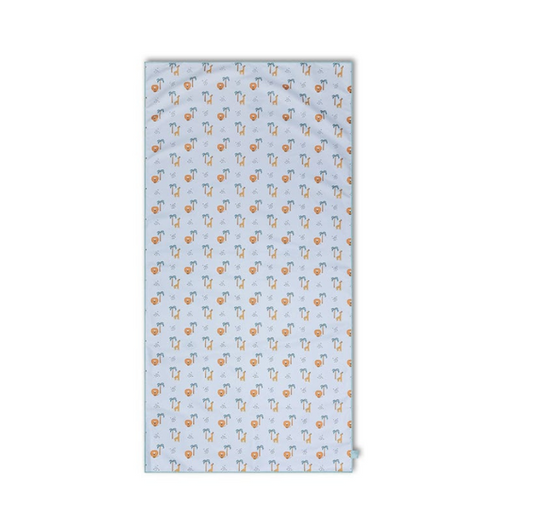 Swim Essentials: Microfiber Beach Towel - Daisy Flower